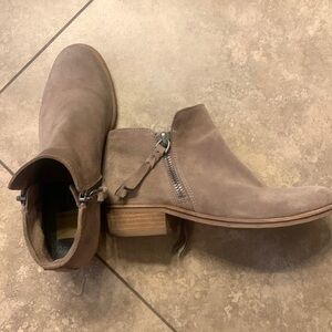 Dolce Vita taupe suede ankle bootie. Size 8